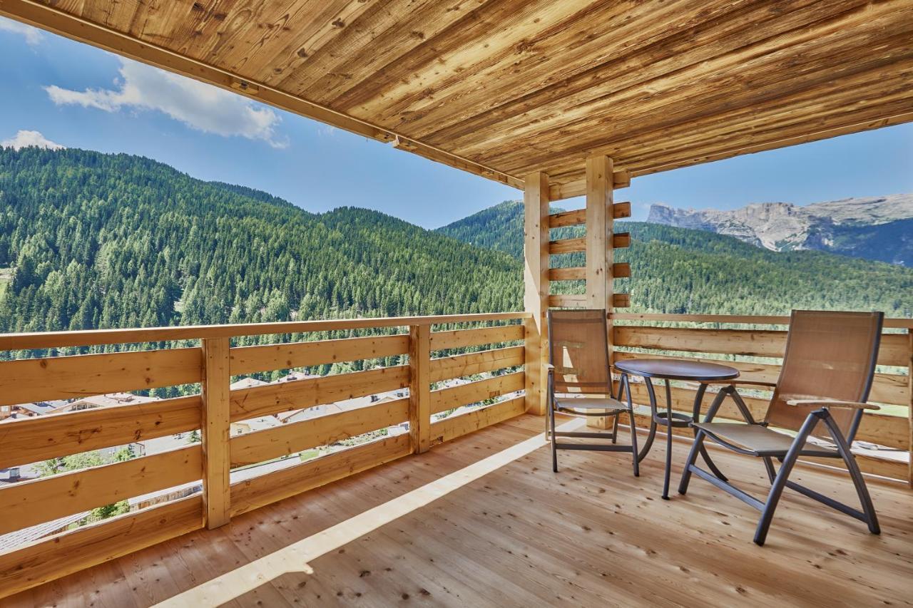Hotel Fanes Сан-Кассиано Экстерьер фото