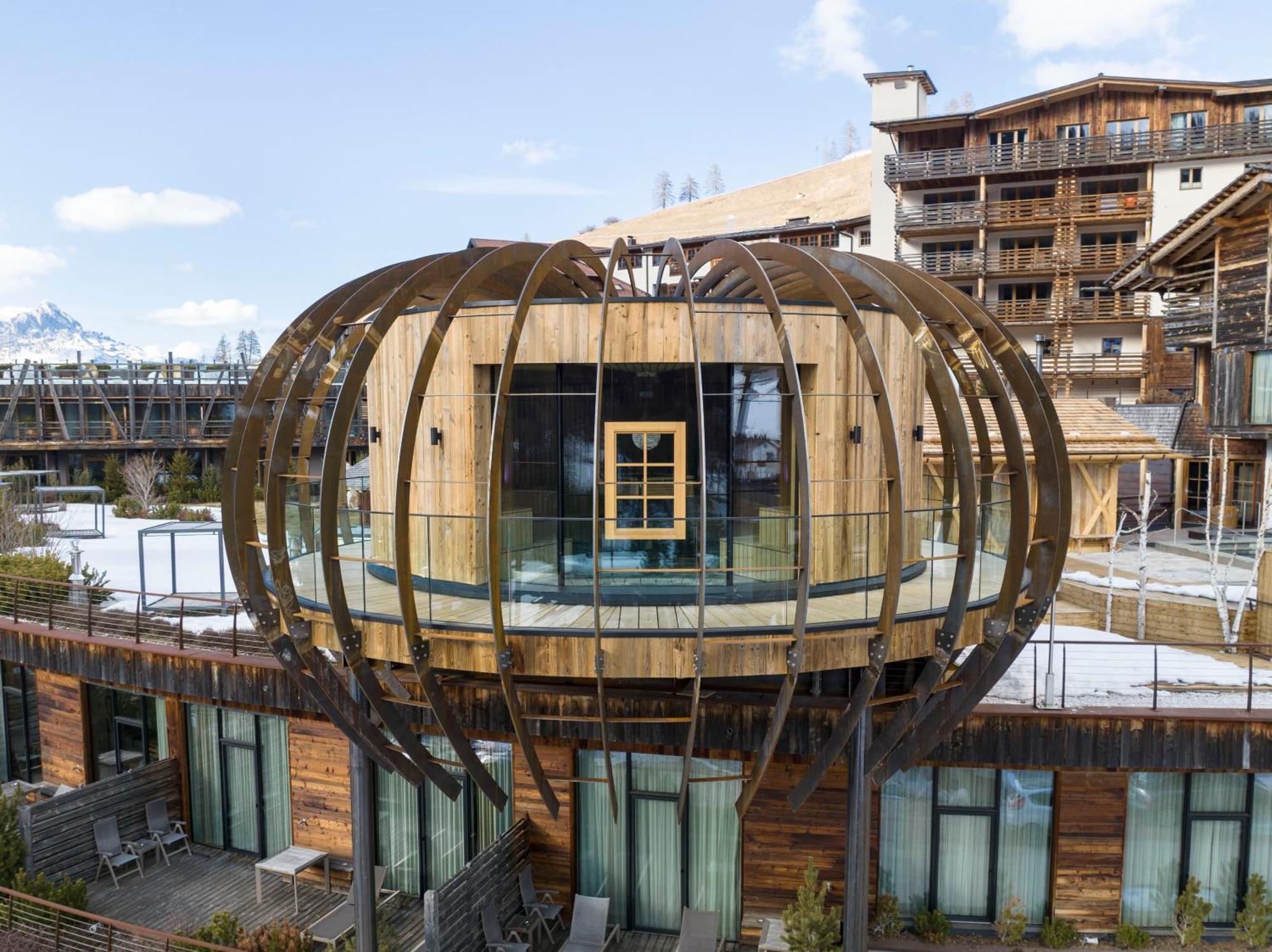 Hotel Fanes Сан-Кассиано Экстерьер фото