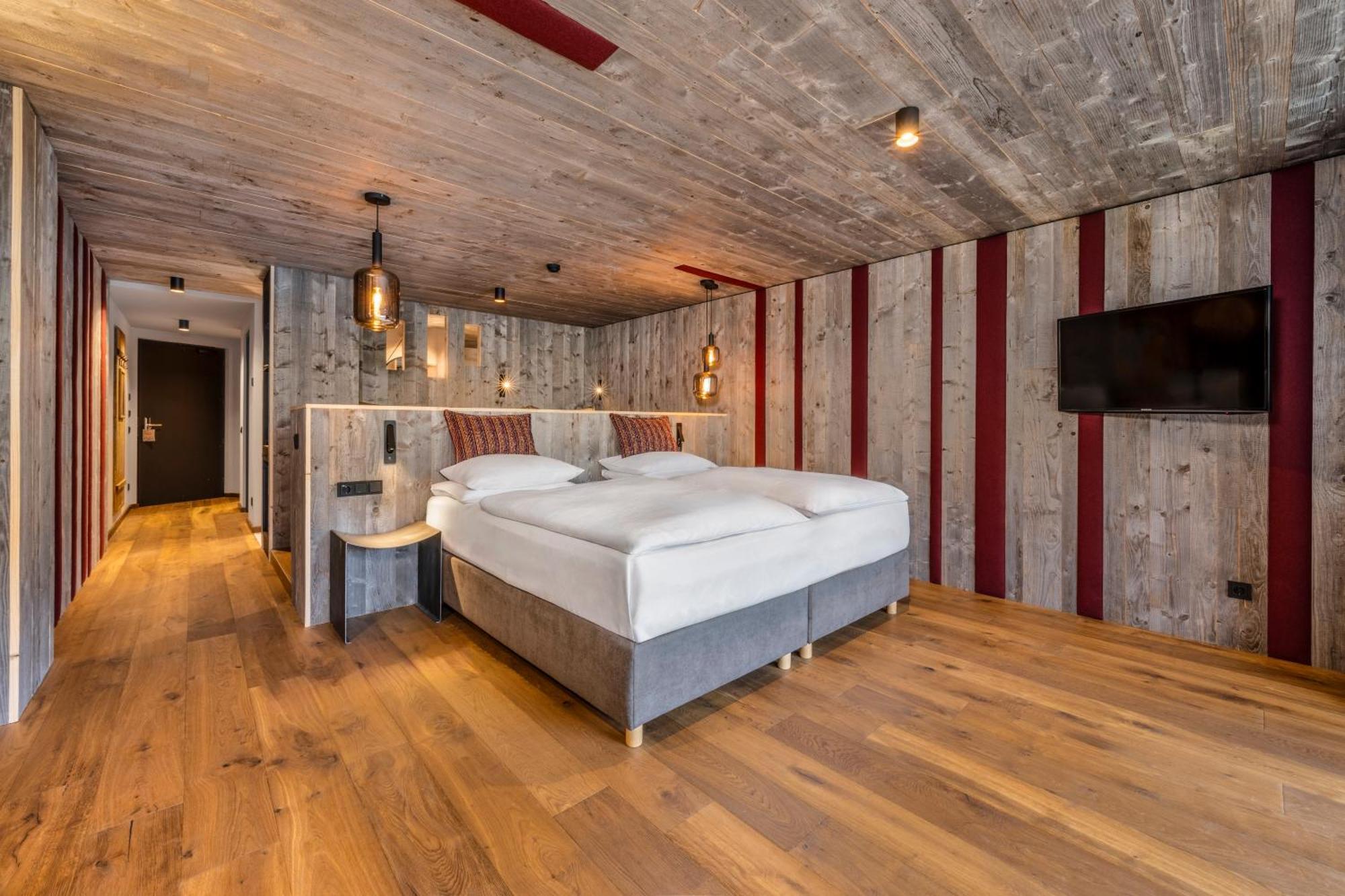 Hotel Fanes Сан-Кассиано Экстерьер фото