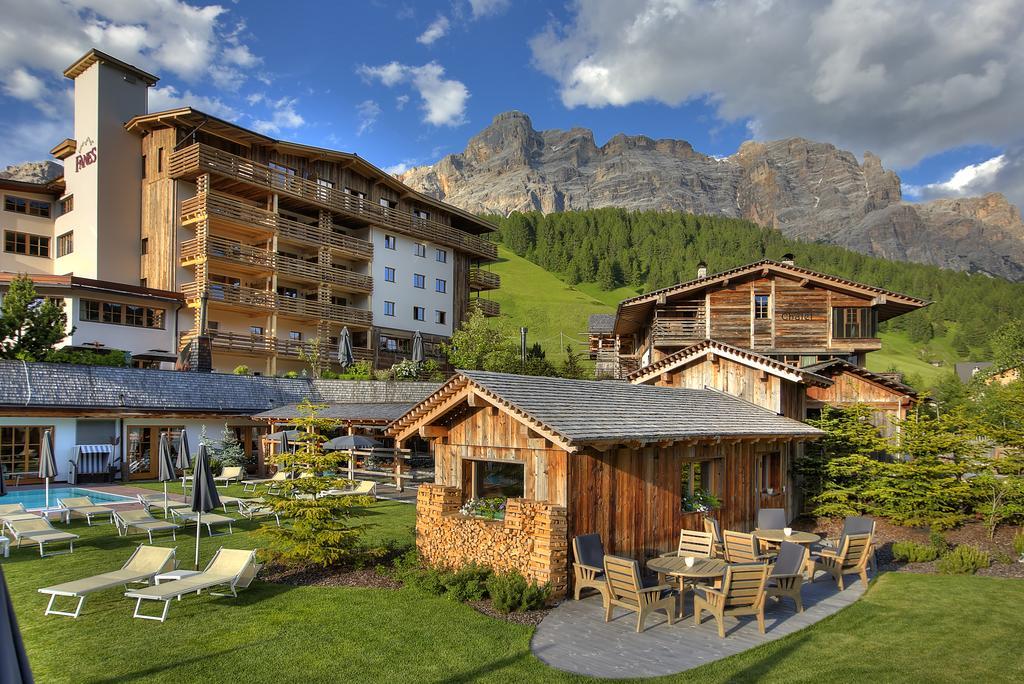 Hotel Fanes Сан-Кассиано Экстерьер фото