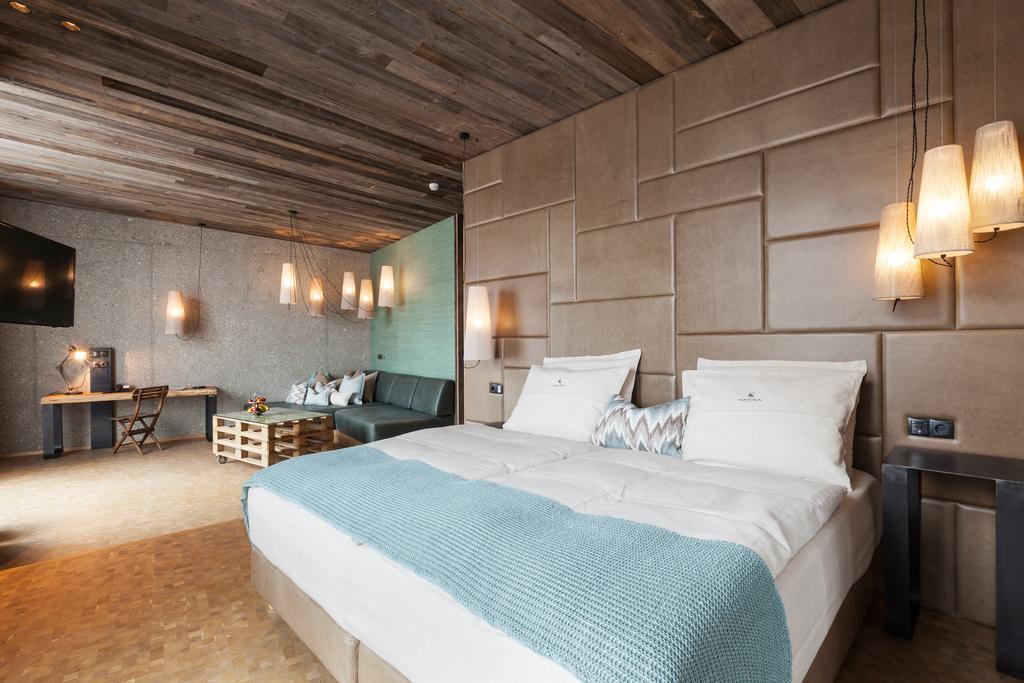 Hotel Fanes Сан-Кассиано Экстерьер фото