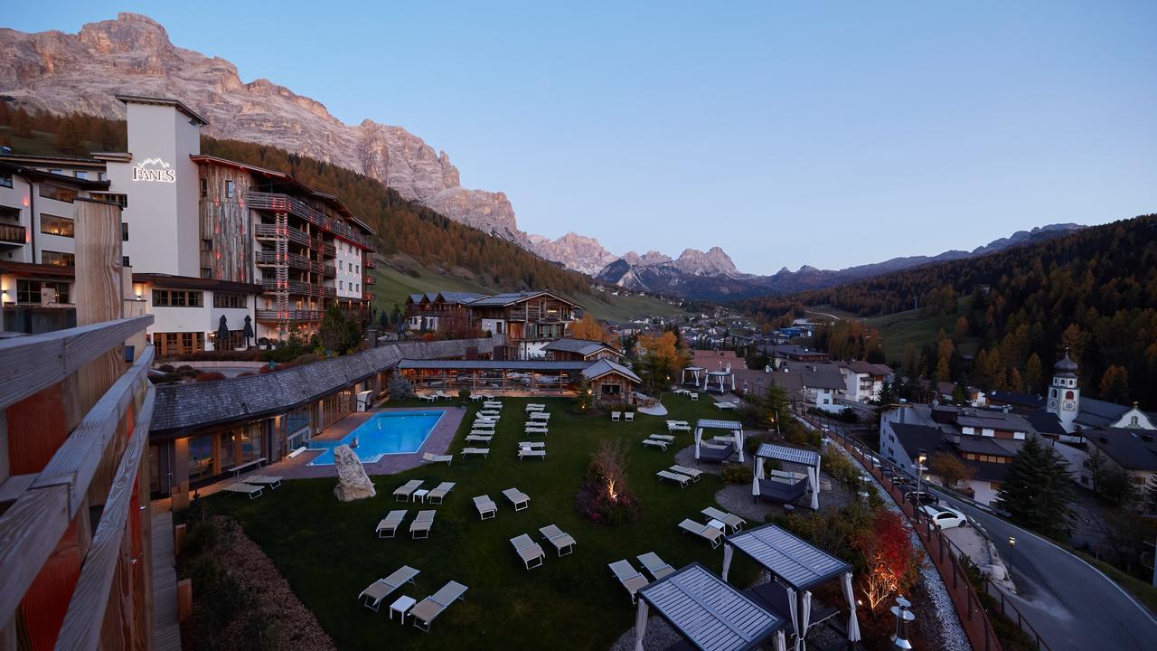 Hotel Fanes Сан-Кассиано Экстерьер фото