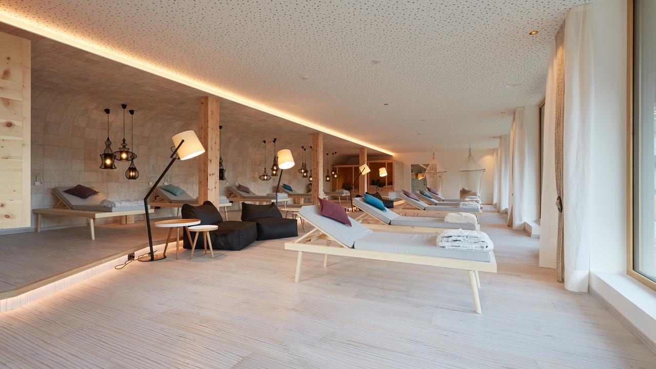 Hotel Fanes Сан-Кассиано Экстерьер фото