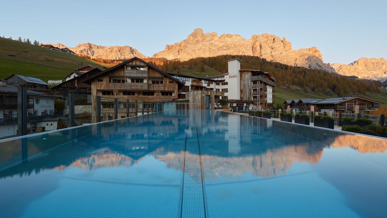 Hotel Fanes Сан-Кассиано Экстерьер фото